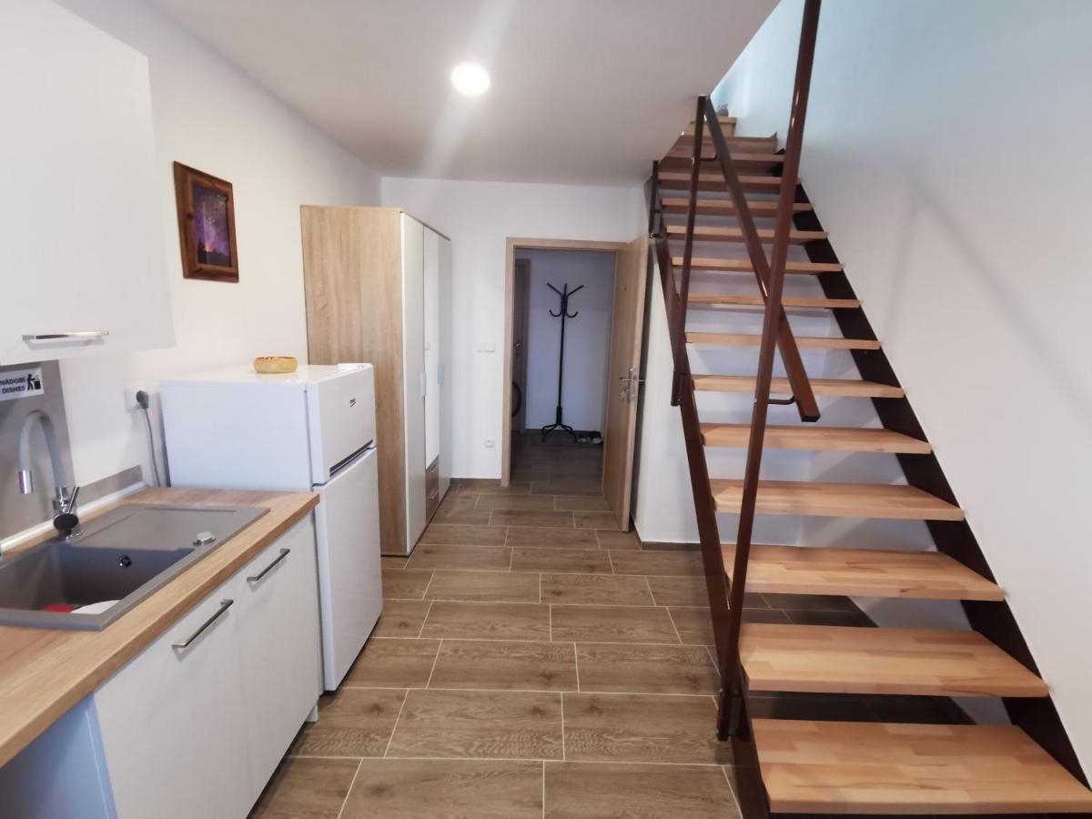 Apartmany Svitkov 79 Pardubice Exteriör bild