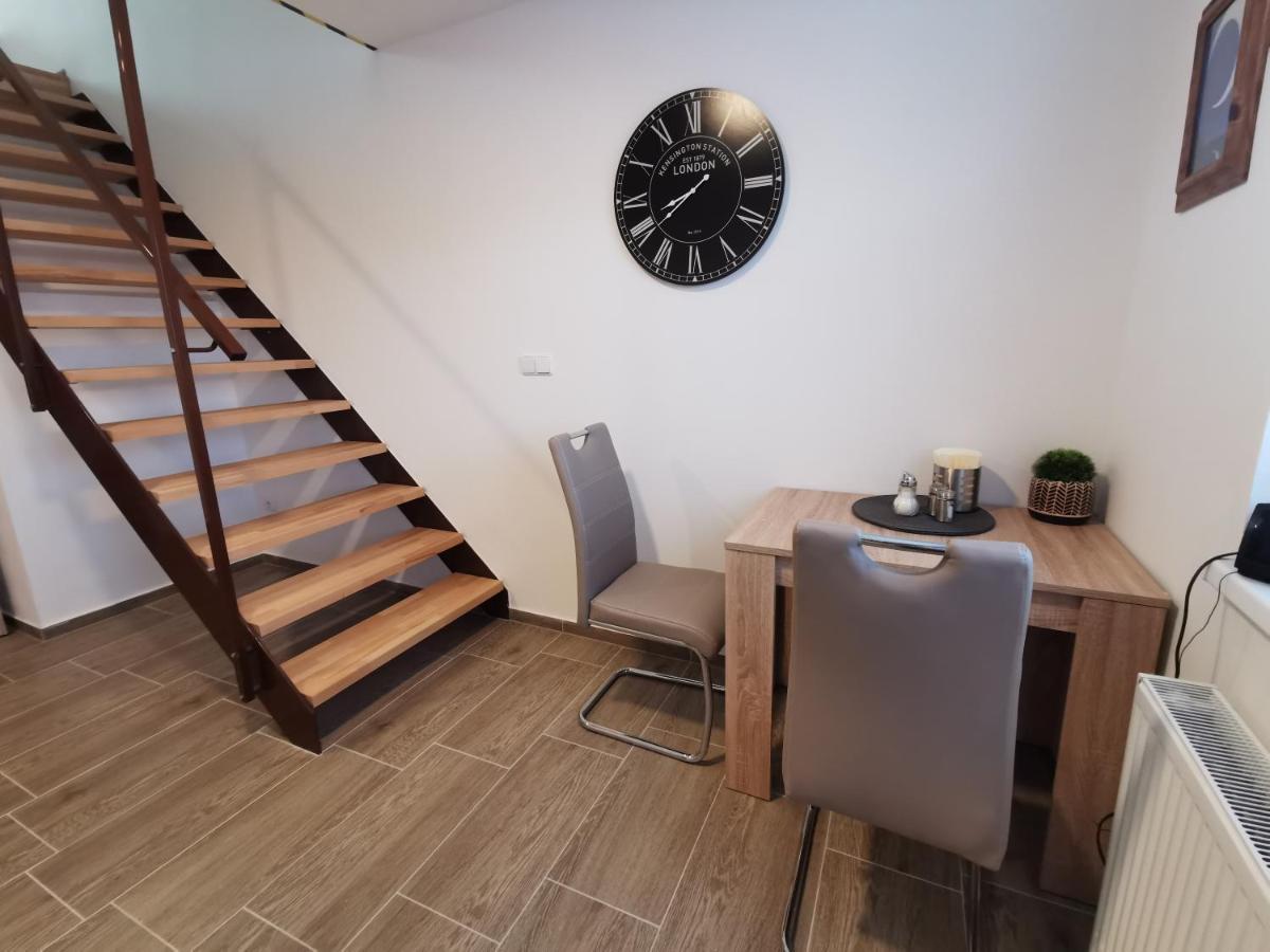 Apartmany Svitkov 79 Pardubice Exteriör bild